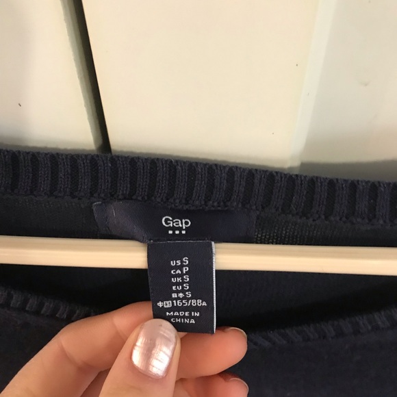 GAP Navy sweater - Picture 2 of 3